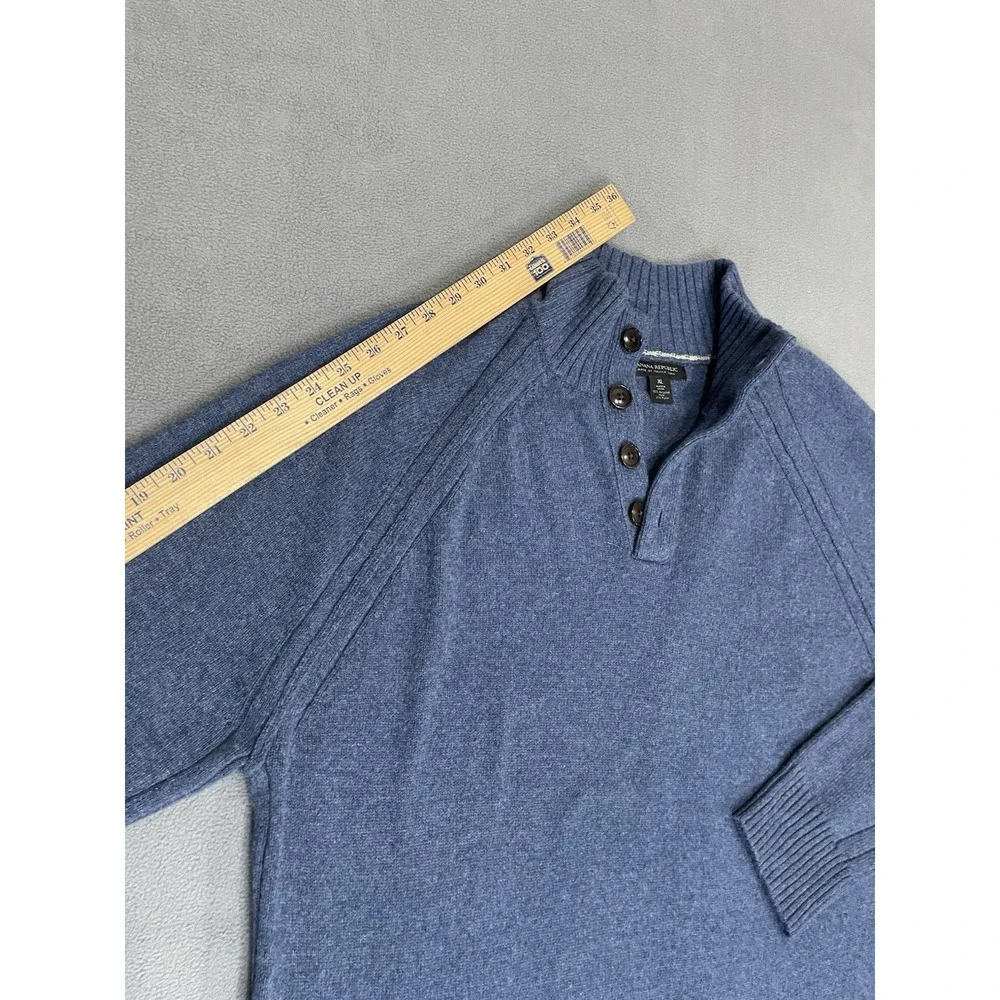 Banana Republic Sweater Men XL Blue Wool‎ Blend Sweater Mock Neck 4 Button